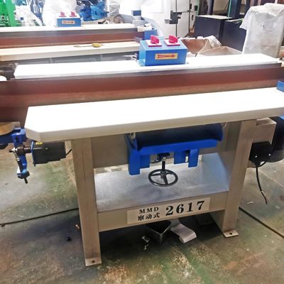 3200 * 170 mm Gordelgrootte Houtbewerkingssander voor het schuur- en polijsten van houtstroken
