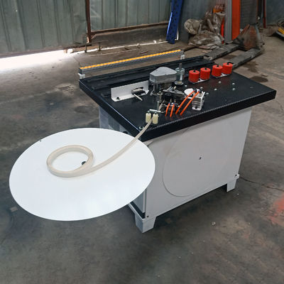 Efficiënte snijbreedte 50 mm Curve Straight Draagbare houtbewerkingsrandbandmachine