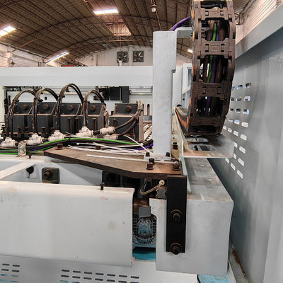 Volledig automatische computer Houtzaag MJ6228A Houtplank Snijmachine voor houtbewerking