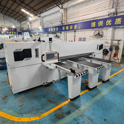 16.5kw Power Computerized CNC Automatic Wood Panel Cutting Beam Saw voor houtbewerking