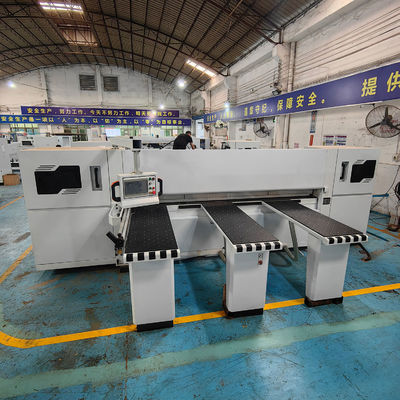 16.5kw Power Computerized CNC Automatic Wood Panel Cutting Beam Saw voor houtbewerking