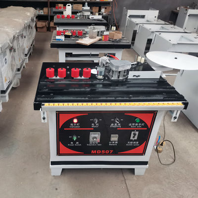 PVC-randbandmachine voor meubelproductie 2 kW vermogen en 1600 W verwarmingsvermogen