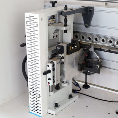 Semi-J Finish Fress Edge Bander Machine PM985 J-vorm en C-vorm X-vorm 6KW*2 Vermogen