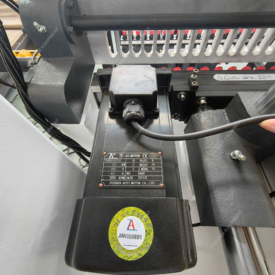 Revolutioneer uw houtbewerkingsproces met een geavanceerde driekopboormachine