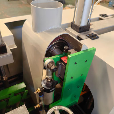 380V Houtbewerkingsfreesmachine Vierzijdige schuurmachine voor het verwijderen van boorplaten