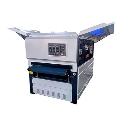 Houtborstel-sandmachine van 1300 mm voor automatisch polijsten van keukenkastdeuren