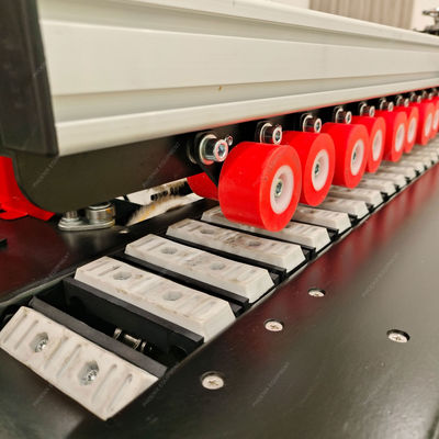 PD02 Volledig automatische lijmrandmachine voor multiplex PVC Totaal vermogen 4kw