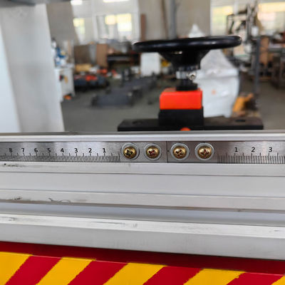 Vastgemaakte houtboormachine met vier lijnen en meerdere spindels met tafelboorfunctie MZB73214
