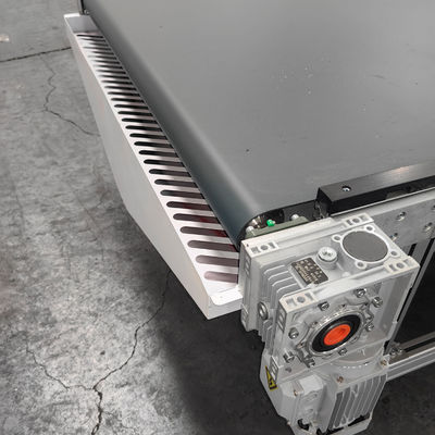 Ontwerp van automatische CNC-routermachine voor voeding en lossen met transportplatform
