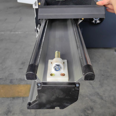 Automatische horizontale houtsnijmachine met schuiftafel MJ6132