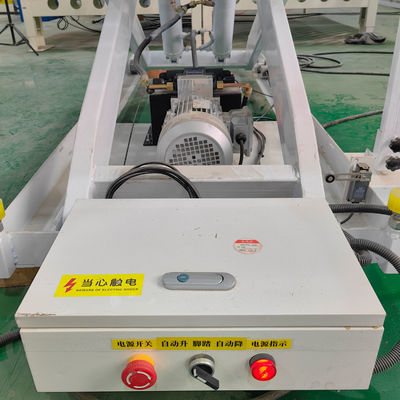 Werkzame belasting 1500 kg PDL01 3kw 380v/50hz Hydraulische elektrische heftafel met rolinrichting