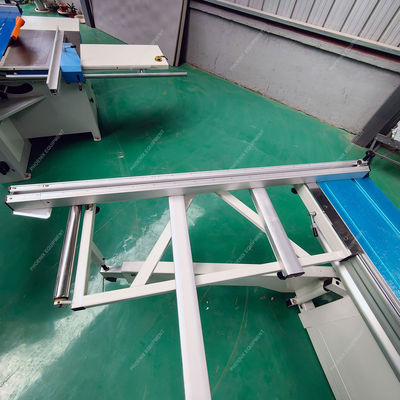 3200*425mm Schuiftafel Lengte * Breedte F45N Houtbewerking CNC Precision Saw 45 graden