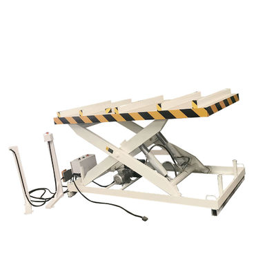 Platte hydraulische hefplatform voor de productie van meubels en houten planken 3 kW vermogen