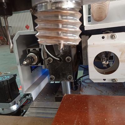 Geavanceerde CNC deur slot gat boren scharnier boren machine met 750W servomotor x3