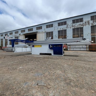 Bouwwerk 1300 mm Schuiftafelzaagmachine met tafelgrootte 3200X375MM