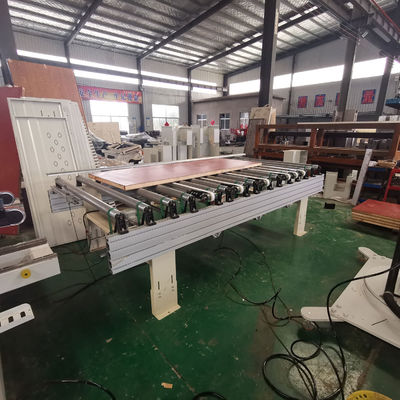 Automatische multi-rol vervoermachines van roestvrij staal voor de productie van houten deuren