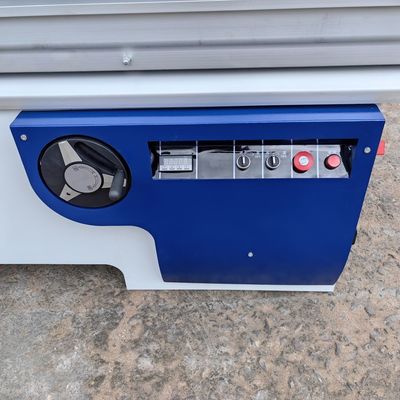 5.5 kW hoofdmotorkracht schuiftafelzaag voor max.