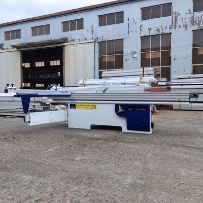 5.5 kW hoofdmotorkracht schuiftafelzaag voor max.