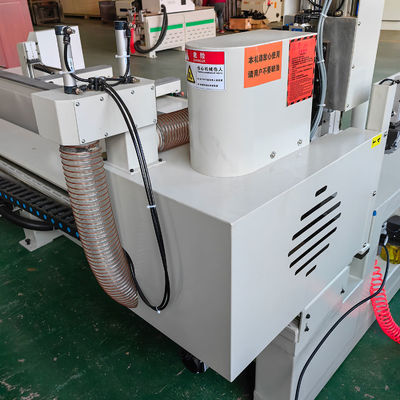Volledig automatische houten deurboormachine CNC-sleutelgatmachine voor eenvoudige bediening