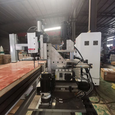 Volledig automatische cnc-slotmachine voor het vergrendelen van dubbele kop