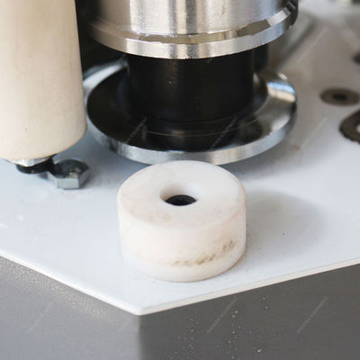 10.8m/min Panelenvoersnelheid W3 Automatische mini-randbandmachine voor houtbewerking