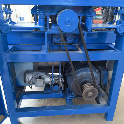 Voedingssnelheid 0-8m/min Blauwe Multi Blade Rip Zaagmachine voor snelle en nauwkeurige snijwerkzaamheden