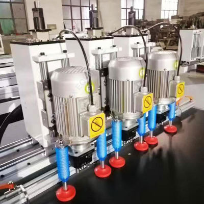 1.5kw*3 Aluminium profiel scharnier en mini boormachine voor meerastig diepboren