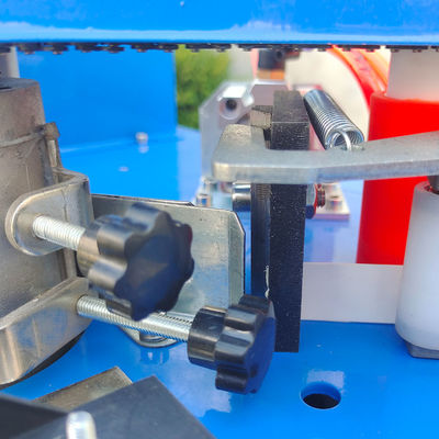 Persoonlijke bandenmachine voor meubelrandjes met kleine afmetingen en automatisch snoeien door DW102