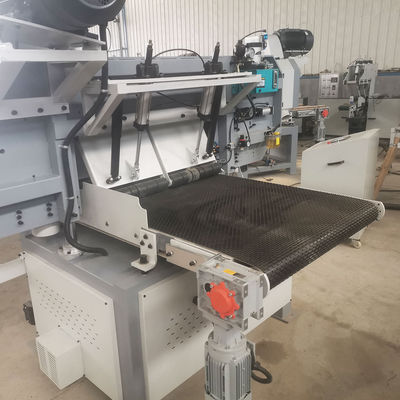 Krachtige 21,12kw horizontale stijl industriële 650mm hout snijband zag snelle machine