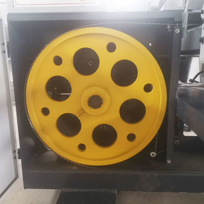 Krachtige 21,12kw horizontale stijl industriële 650mm hout snijband zag snelle machine