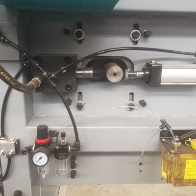 17.22kw Power Horizontal Band Saw Machine voor het snijden van blokken en planken in houtbewerking