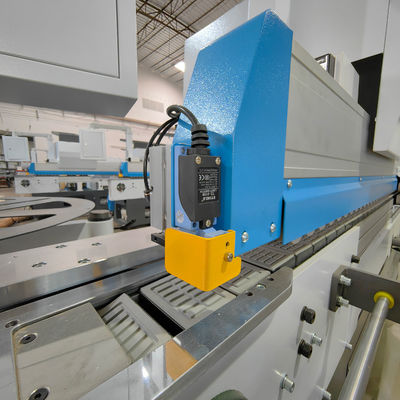8 Functies Auto Randbandmachine voor 0,4-3 mm Randdikte en 0,6Mpa Druk