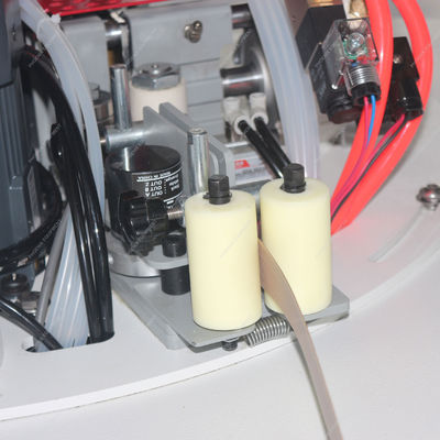 Volledig automatische bandenmachine voor boogrand met snelheid 12 m/min en flexibele vouwarm