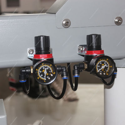 Volledig automatische bandenmachine voor boogrand met snelheid 12 m/min en flexibele vouwarm