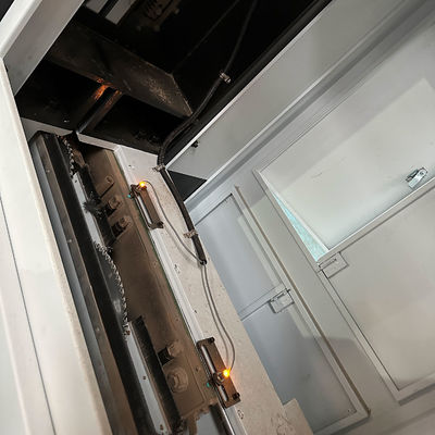 Hoog snelheidsbalkzaag CNC-houtbewerkingstafel MJ6228B met 4800 tpm hoofdzaagas snelheid