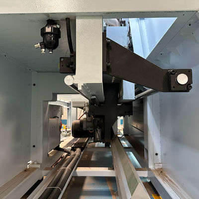 Custom Voltage CNC Hout Snijmachine met industriële precisie en 4500 kg Gewicht