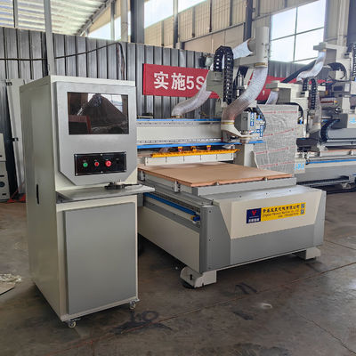 9 kW spindelmotorkracht Houtbewerking Cnc Houtroutermachine voor het snijden van multiplexmeubelen