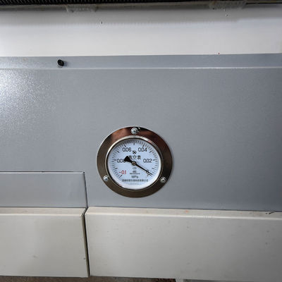 9 kW spindelmotorkracht Houtbewerking Cnc Houtroutermachine voor het snijden van multiplexmeubelen