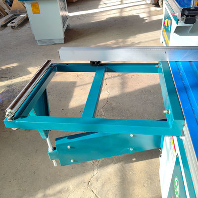 Versatile spindelvormmachine MX5117A/MX5117B voor verticale freesprofielen