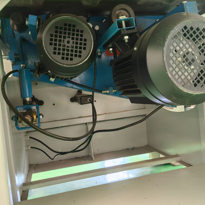 1600*380mm Schuiftafelgrootte Houtbewerking Automatische zaag met 30 mm hoofdspindeldiameter