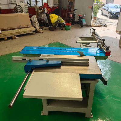 Aanpasbare Cnc industriële houtbewerking Precision Hout snijpaneel Schuiftafel zagmachine