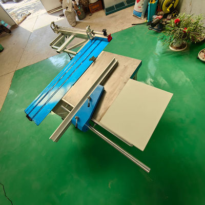 Aanpasbare Cnc industriële houtbewerking Precision Hout snijpaneel Schuiftafel zagmachine