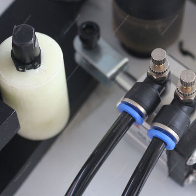 Volledig automatische houtbewerkingsrandbandmachine met vouwarm en bochtfunctie