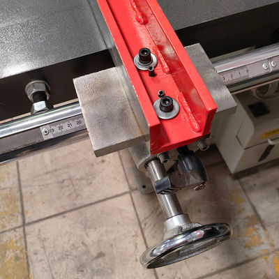 Zeer veelzijdige zaagmachine MJ163A voor het snijden van hout