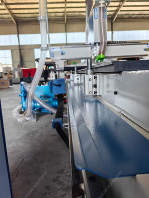4 Assen MDF Hout snijden CNC Router 1325 met 2500mm Travel Y Axis en CNC Control