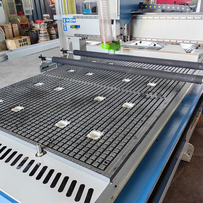 PK1325 CNC-router voor zware houtbewerking met 2500 mm Y-as en 1700 kg gewicht