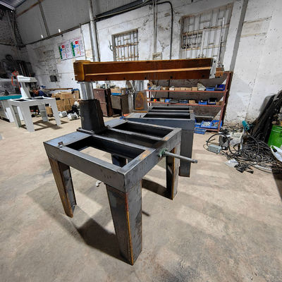 45° horizontale rotatie houtbewerking handzaag dwarszaagmachine voor het snijden van hout