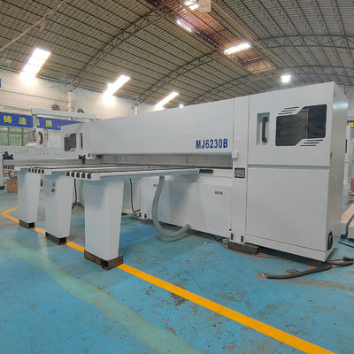Handmatige positionering van houtplaten snijmachine met luchtdruk 0,6-0,7Mpa