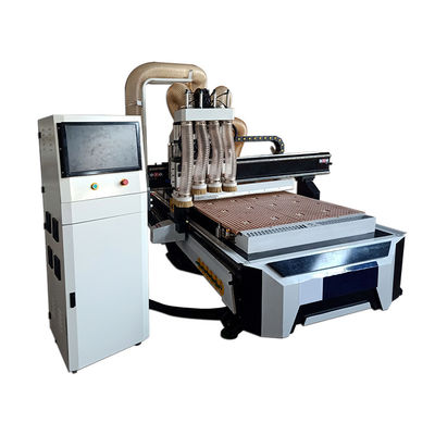 Max. Werksnelheid 25000mm/min 1300×2500mm Werktafelgrootte Houtbewerking CNC Router