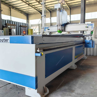 1700 kg gewicht CNC-router voor houtsnijwerk met horizontale boor- en boorfuncties